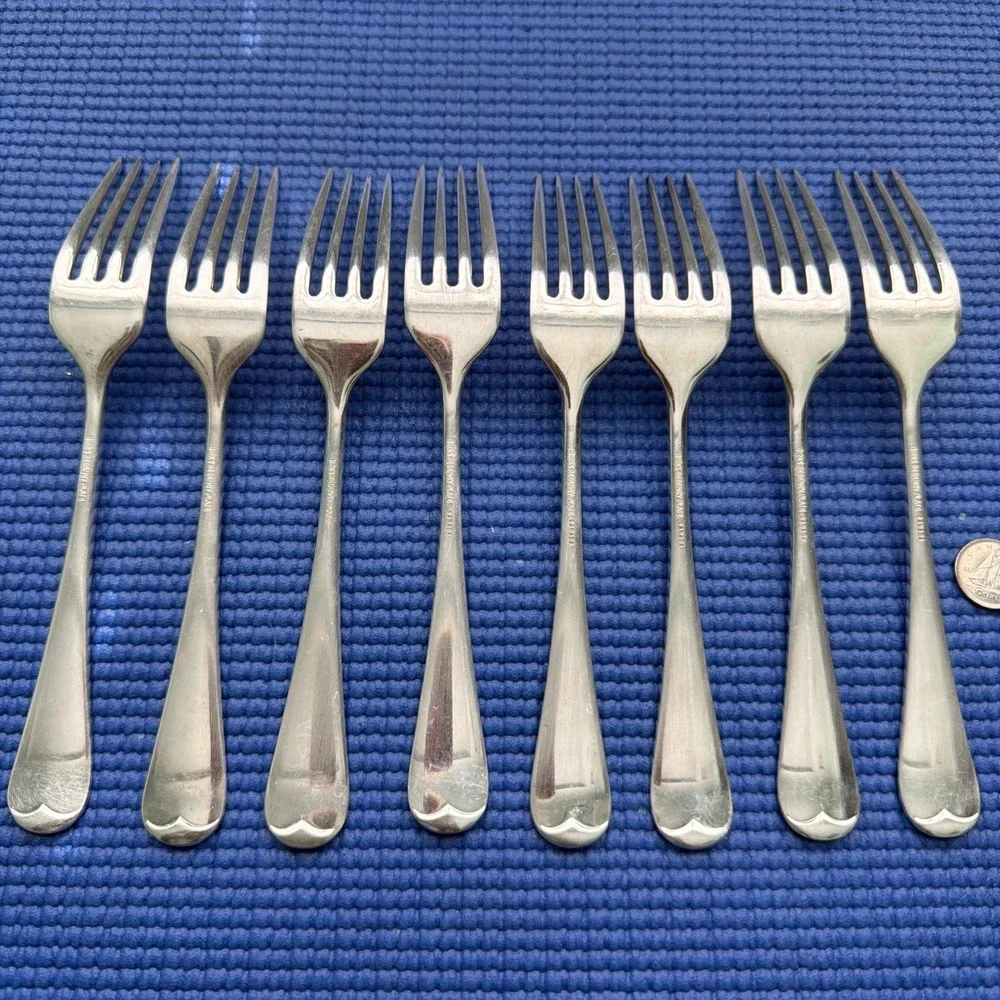 Vintage Birks Regency Plate Queen Mary - silverplate, Set 8 Luncheon Forks 7